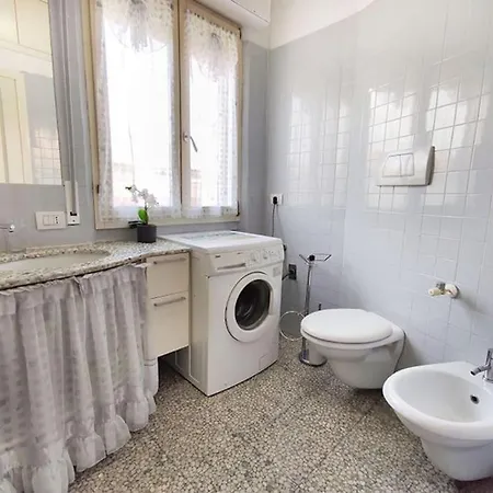 Apartment Centralissimo Trilocale Palestro *